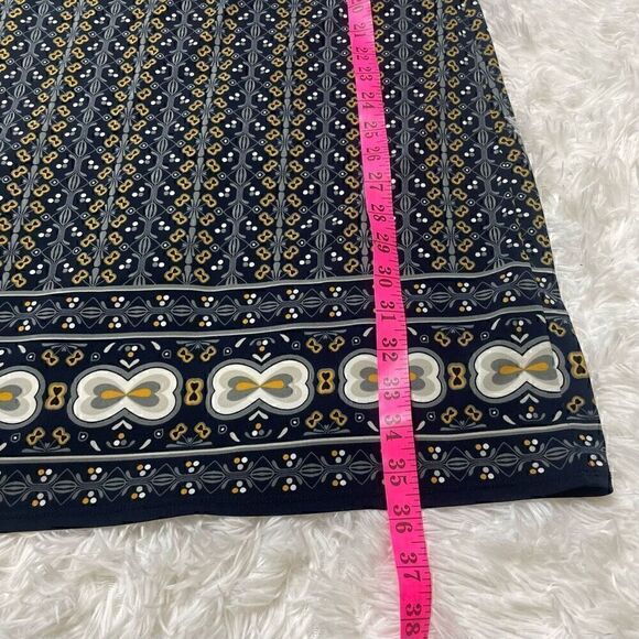 Max Studio Dress 3/4 Sleeve Floral Navy Blue Size Medium Stretchy Casual Key Hol - Picture 7 of 9